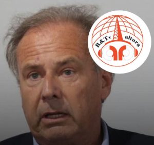 #lima |. LO SACARON DE LA CARRERA ELECTORAL Y AMENAZA AL JNE

Alfredo Barnechea …