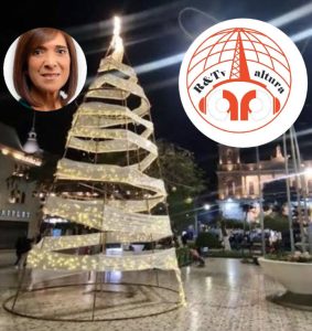 #LoÚltimo #lima |.  #VERGUENZA ALCALDESA DE CHICLAYO INSTALA VERGONZOSO ÁRBOL NA…