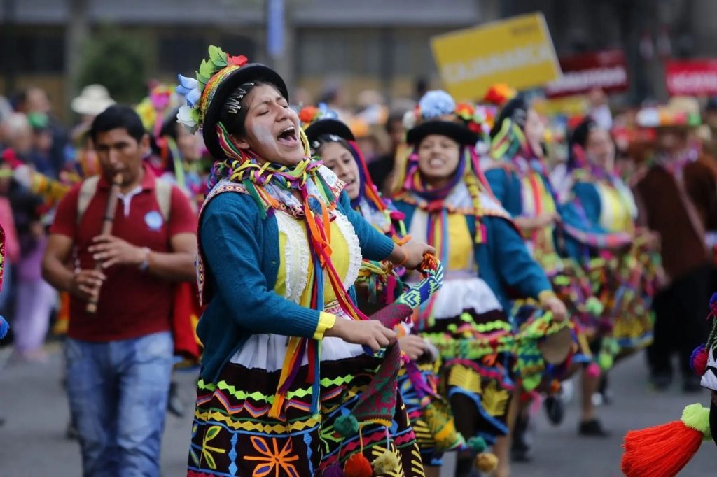 IRTP realizará gran pasacalle cultural por los 68 años de TVPerú

Más de 40 dele…