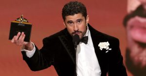 Bad Bunny conquista los Grammys 2026 al ganar Álbum del Año y hace historia