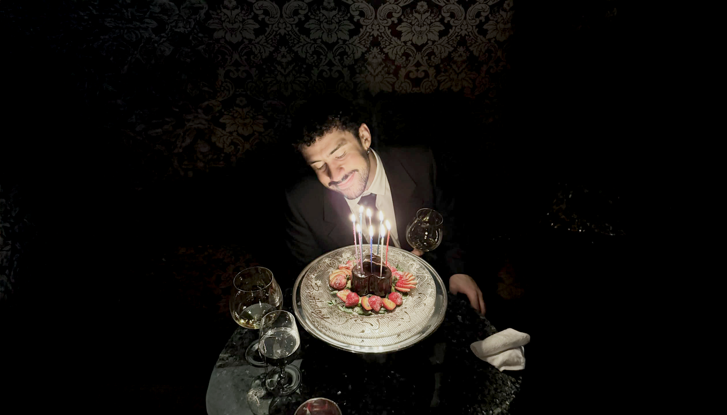 ¡El ‘Conejo Malo’ está de fiesta! Bad Bunny reaparece en redes para celebrar sus 32 años